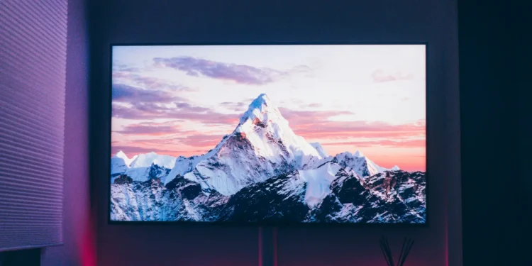 Screen Mirror iPhone to TV